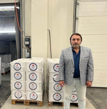 Kamusen yardımlara devam ediyor