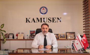 Öğretmenlik gibi kutsal bir mesleğin, günübirlik siyasi hesaplara malzeme edilmesi kabul edilemezdir.
